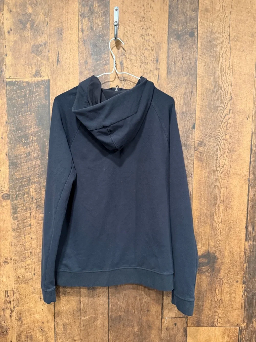 Lululemon City Sweat Full Zip Hoodie
Black medium EUC - Picture 3 of 5